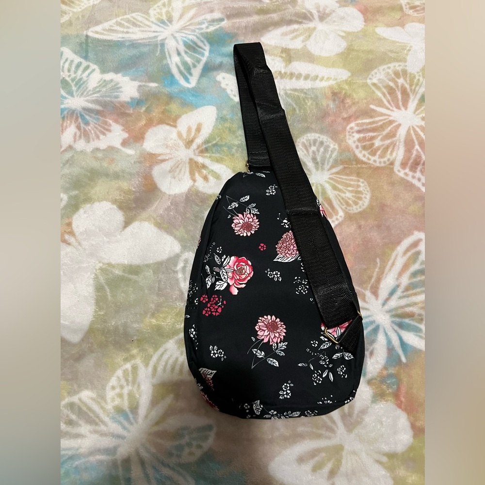 Floral Sling Bag 🔥NWOT🔥 - Picture 2 of 5
